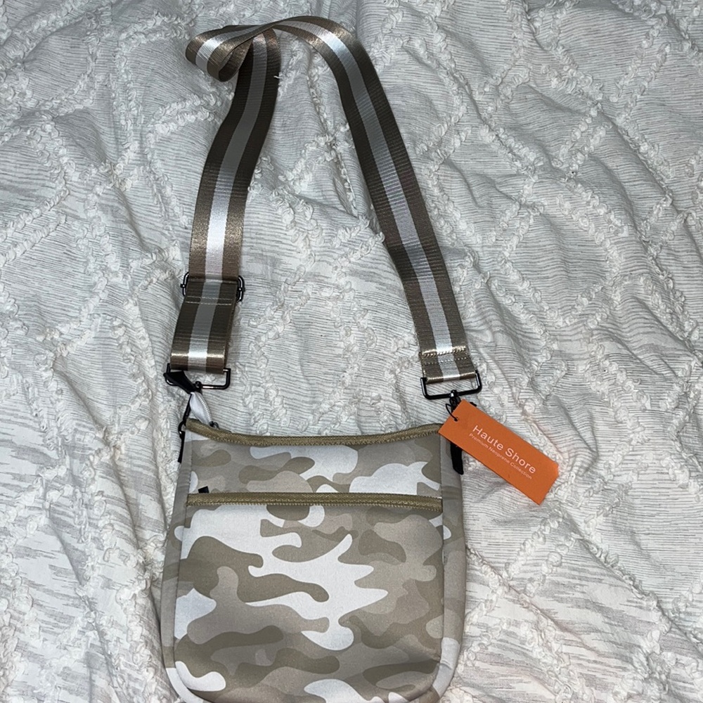Haute shore neoprene crossbody NWT
